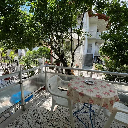 Apart-hotel Eleni - Town *