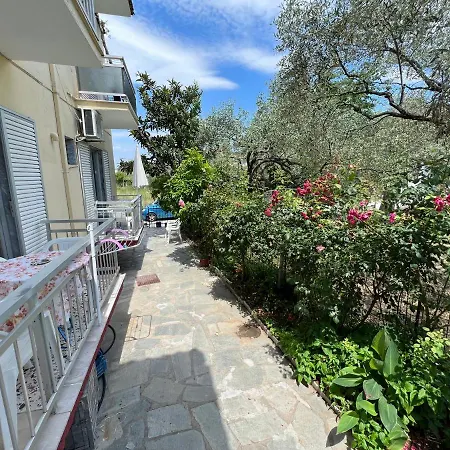 Aparthotel Eleni - Town Limenas (Thasos)