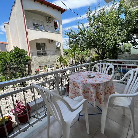 Eleni - Town Apart-hotel *