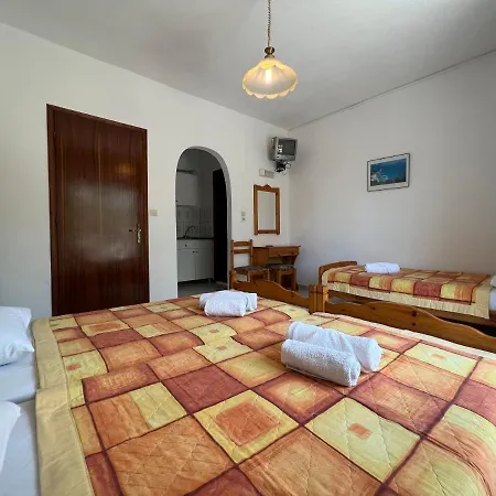 Eleni - Town Aparthotel