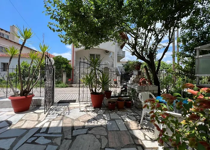 Eleni - Town Hotel de apartamente *